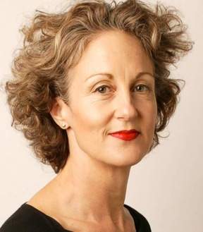 Elizabeth Farrelly