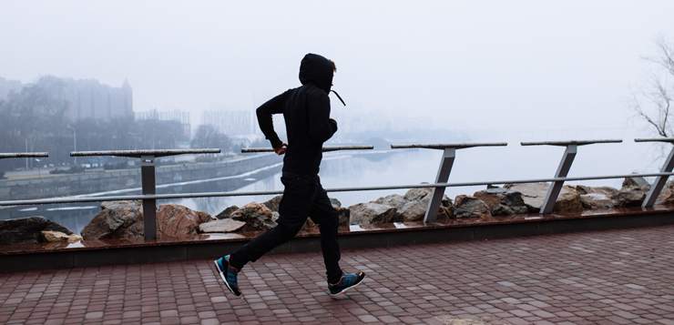 running going through city