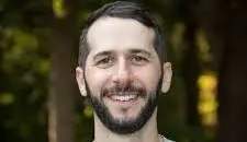 Alex Tzelnic