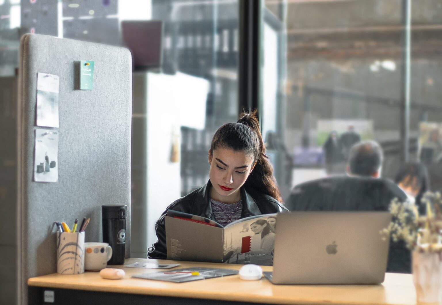How Can Mindfulness Help Us At Work? - Mindful