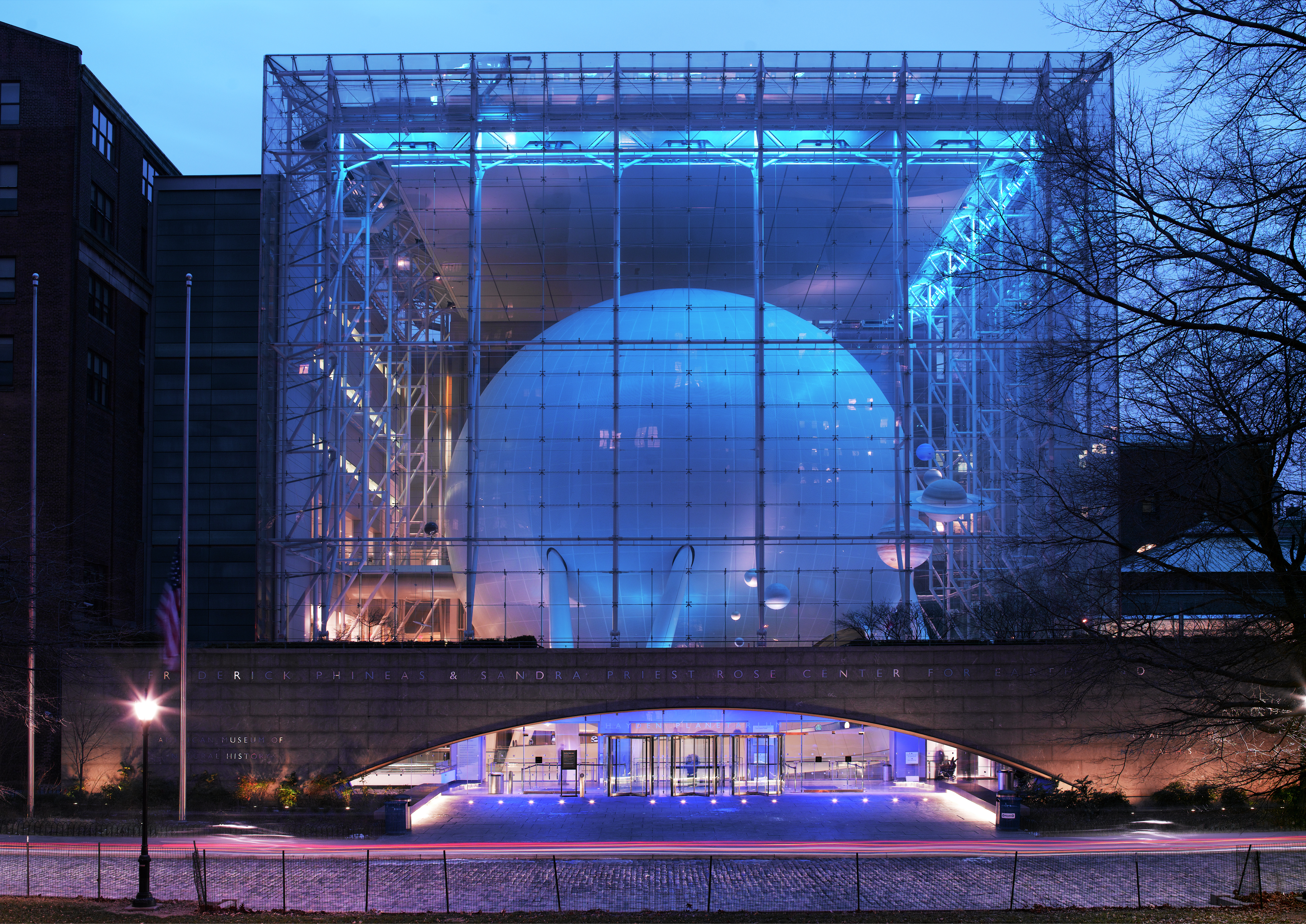 Rose Center for Earth and Space. Photo by Frederick Phineas and Sandra Priest, New York.