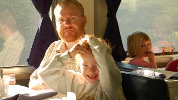 One-Minute to Stress-Less Travel During this Holiday Season